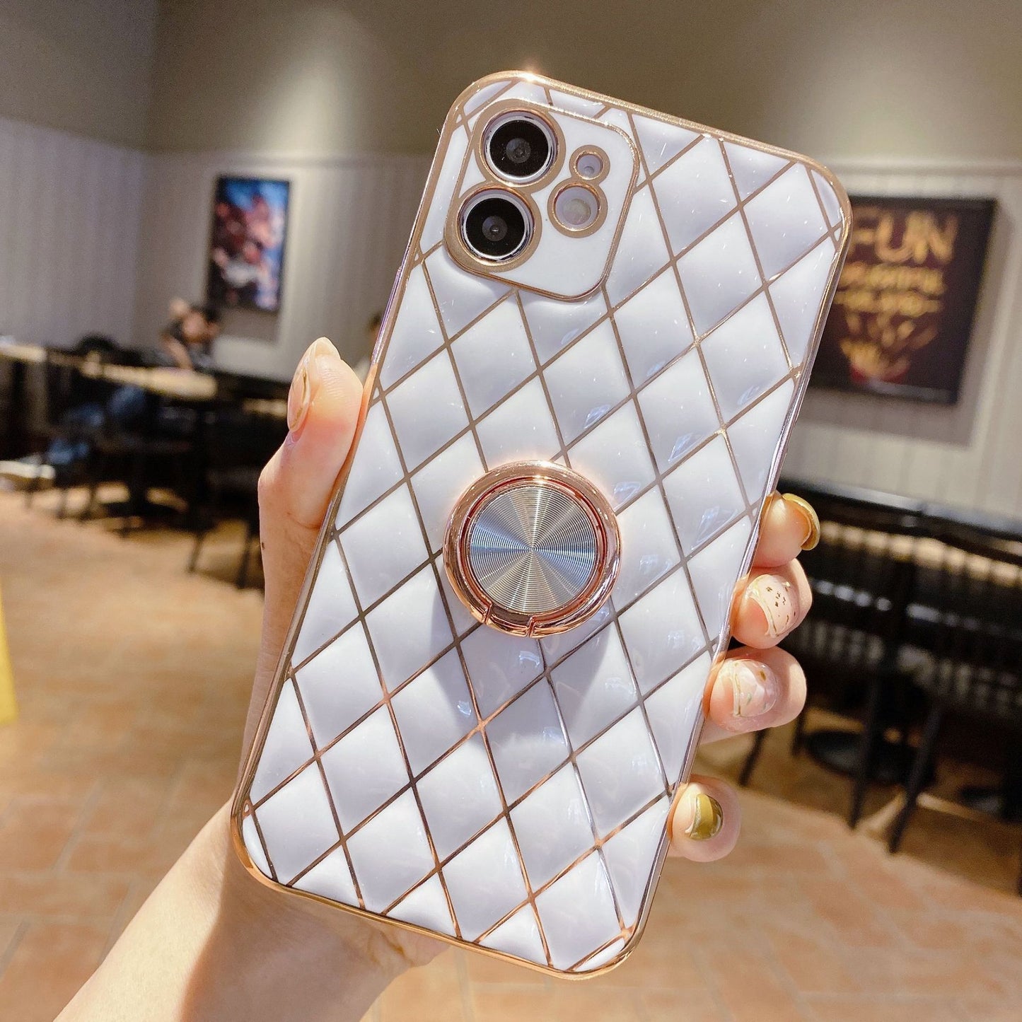 IPhone Case in eleganter Lederoptik mit Ringhalter